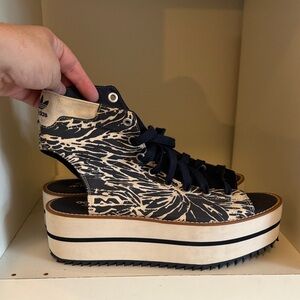 Adidas Women's Black and Cream Platform Shoes